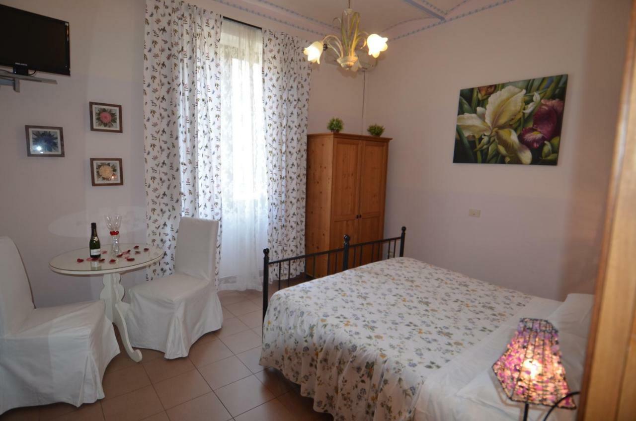 B&B Da Leo Pisa Buitenkant foto